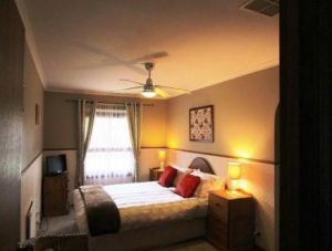Southern Vales Bed And Breakfast - Kempsey Accommodation