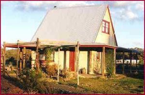 Elinike Guest Cottages - Kempsey Accommodation